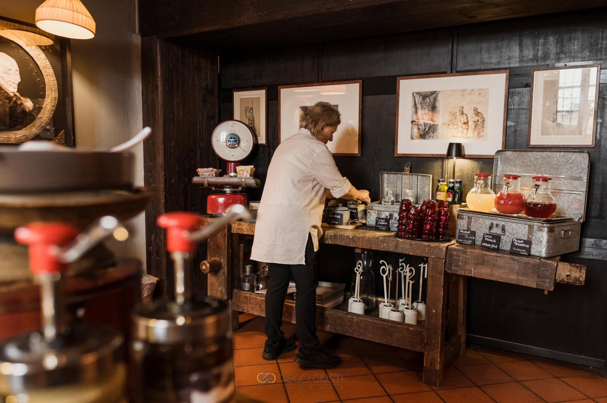 Al Castello Resort Sillavengo エクステリア 写真