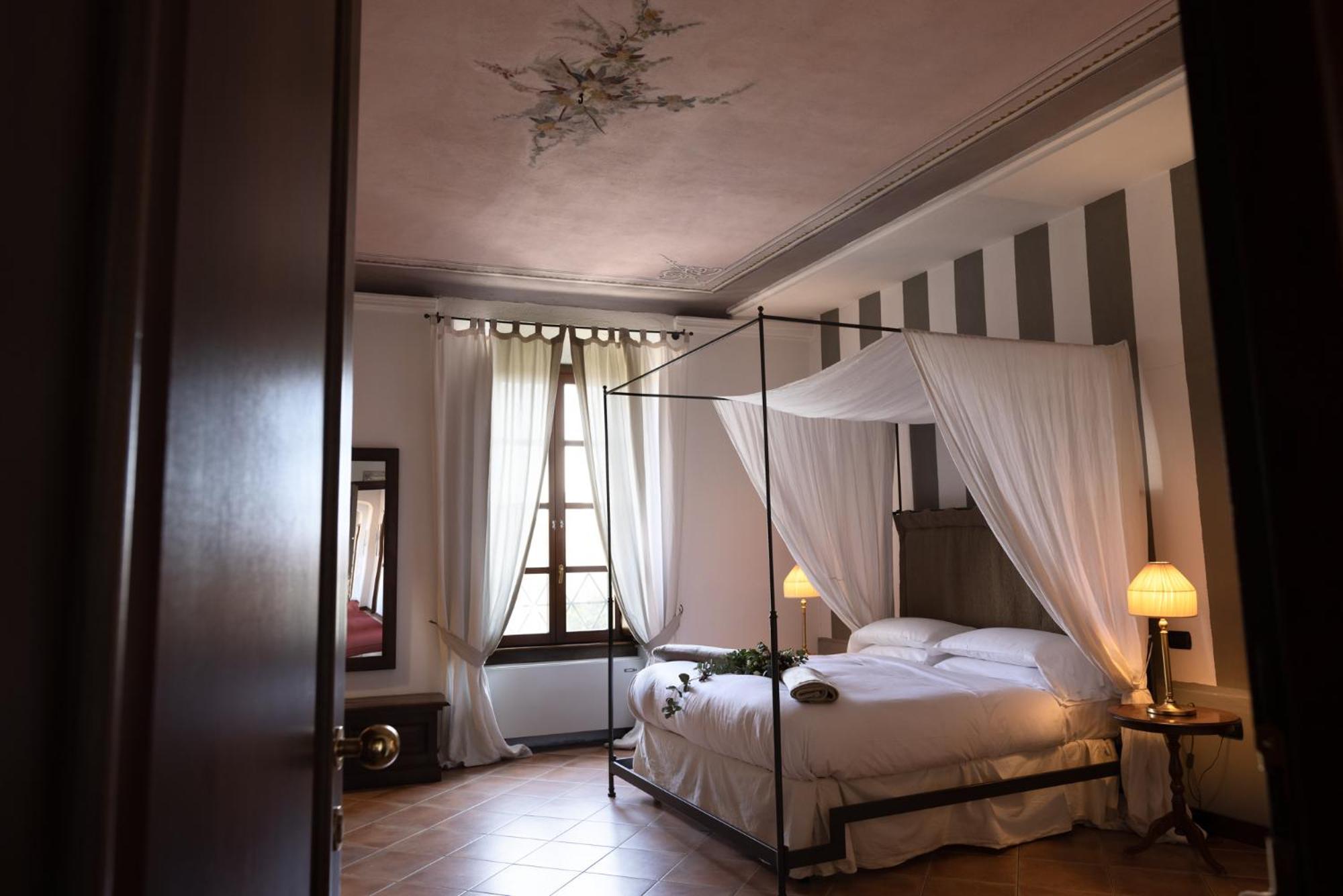 Al Castello Resort Sillavengo エクステリア 写真